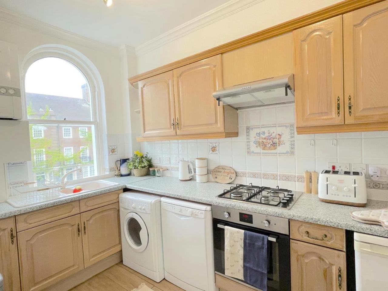 Luxury Apartment In Paddington Лондон Екстер'єр фото